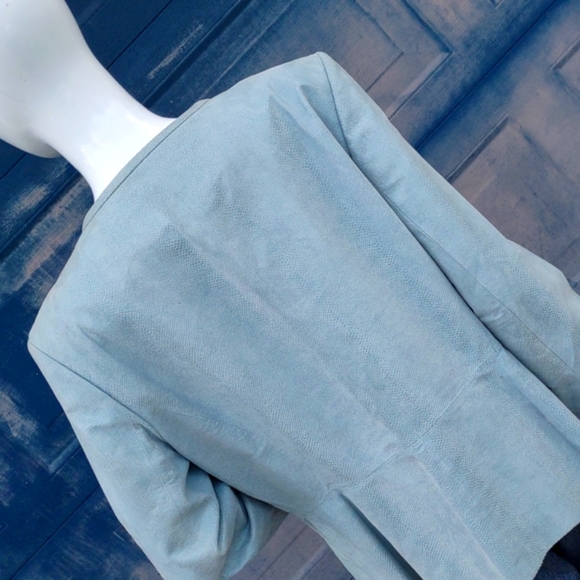 Tesori Ladies Zip Closure Genuine "Snakeskin" Leather Pale Blue Jacket/Coat - Picture 12 of 17